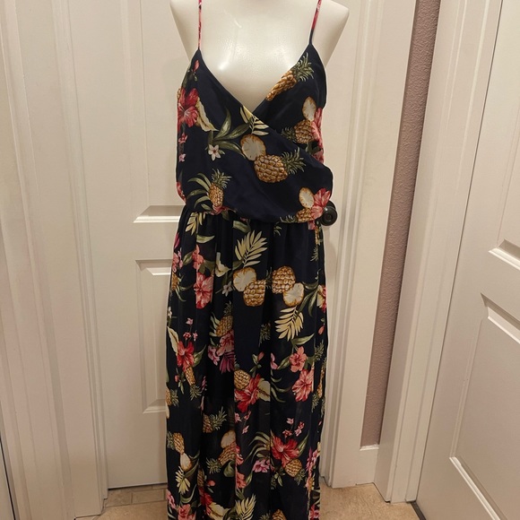 Summer Dress - Picture 3 of 4